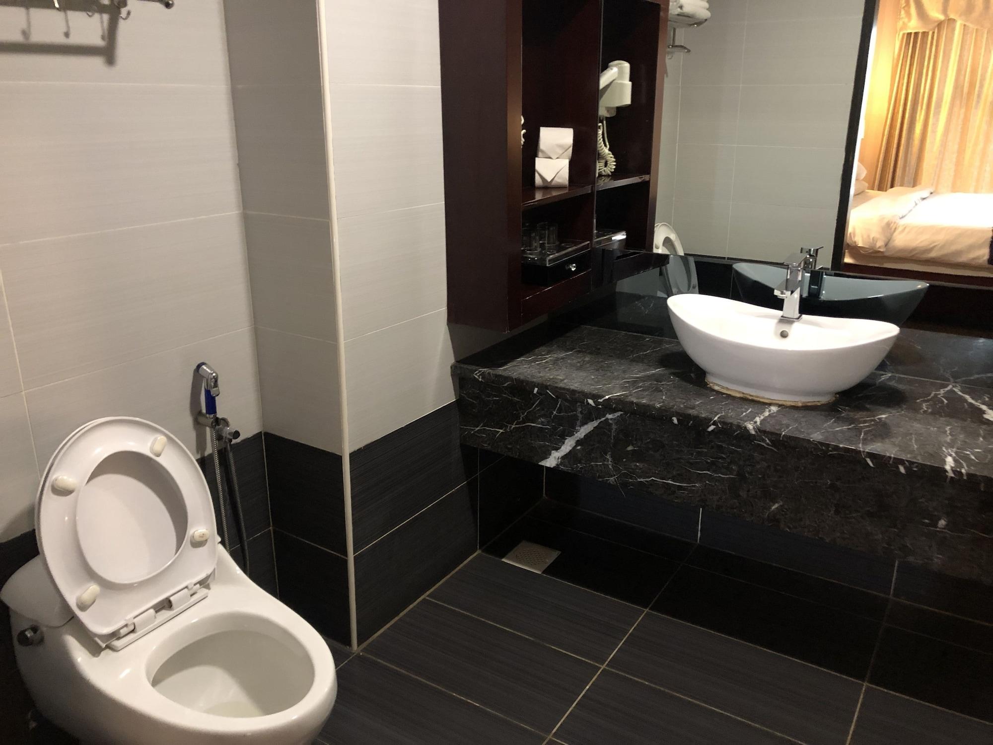 Pariss Hotel Τζόχορ Μπάχρου Εξωτερικό φωτογραφία