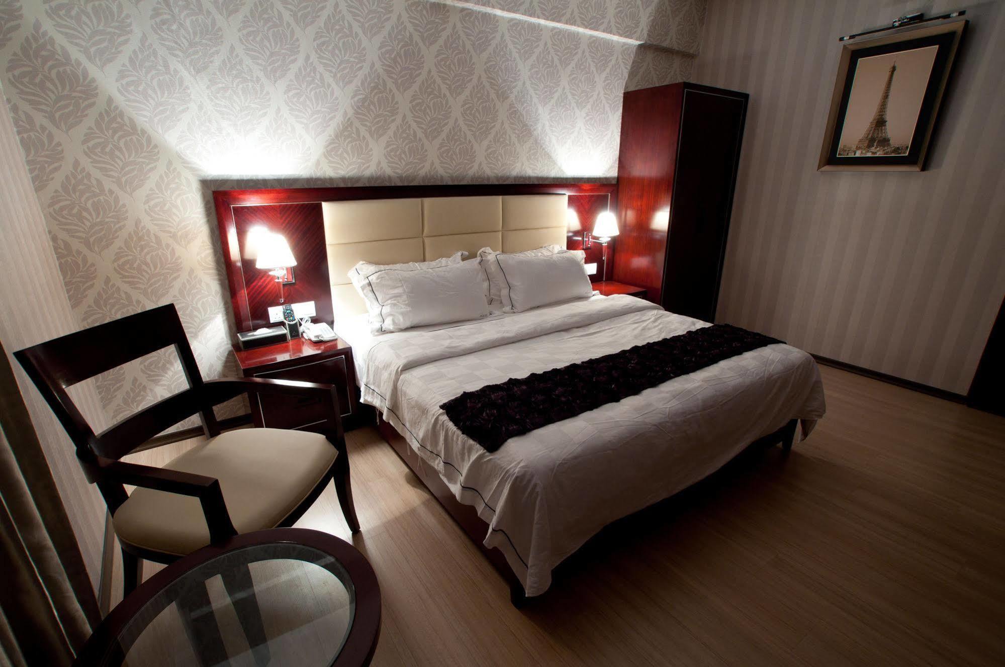 Pariss Hotel Τζόχορ Μπάχρου Εξωτερικό φωτογραφία