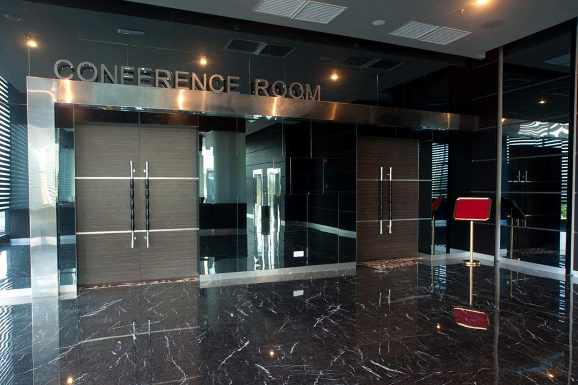 Pariss Hotel Τζόχορ Μπάχρου Εξωτερικό φωτογραφία